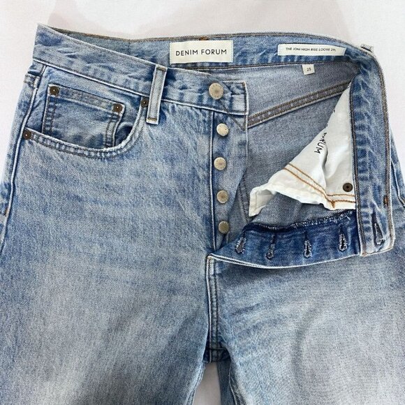 ARITZIA DENIM FORUM THE JONI HIGH RISE LOOSE DISTRESSED BUTTON FLY JEANS - 25 - Picture 5 of 10